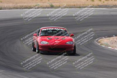 media/Jun-01-2025-CalClub SCCA (Sun) [[eae223c5dd]]/Group 1/Track Event 4/